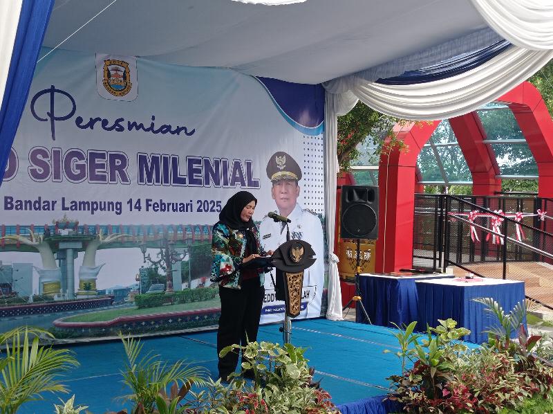 Wali Kota Bandar Lampung Resmikan JPO Siger Milenial