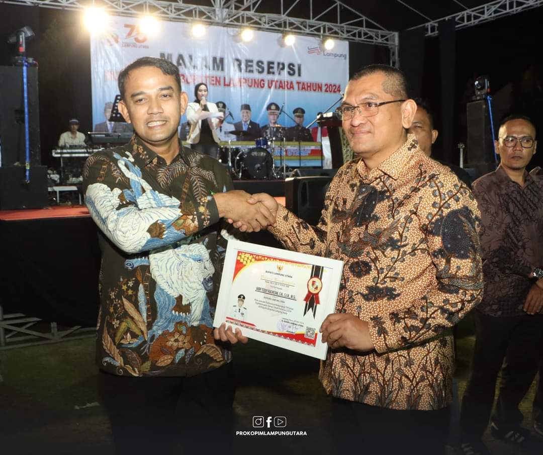Kapolres Lampung Utara Terima Penghargaan di Hari Bhayangkara Ke-78