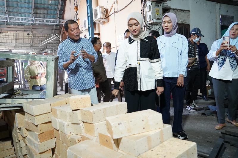 Pemprov Lampung Dorong Hilirisasi Pertanian Lewat POC dan Alat Pengering