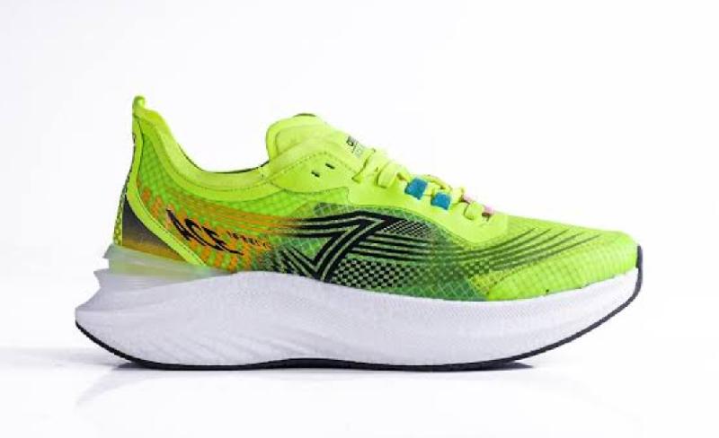 Pilihan Sepatu Lari Pria Lokal Terbaik, Nyaman dan Berkualitas