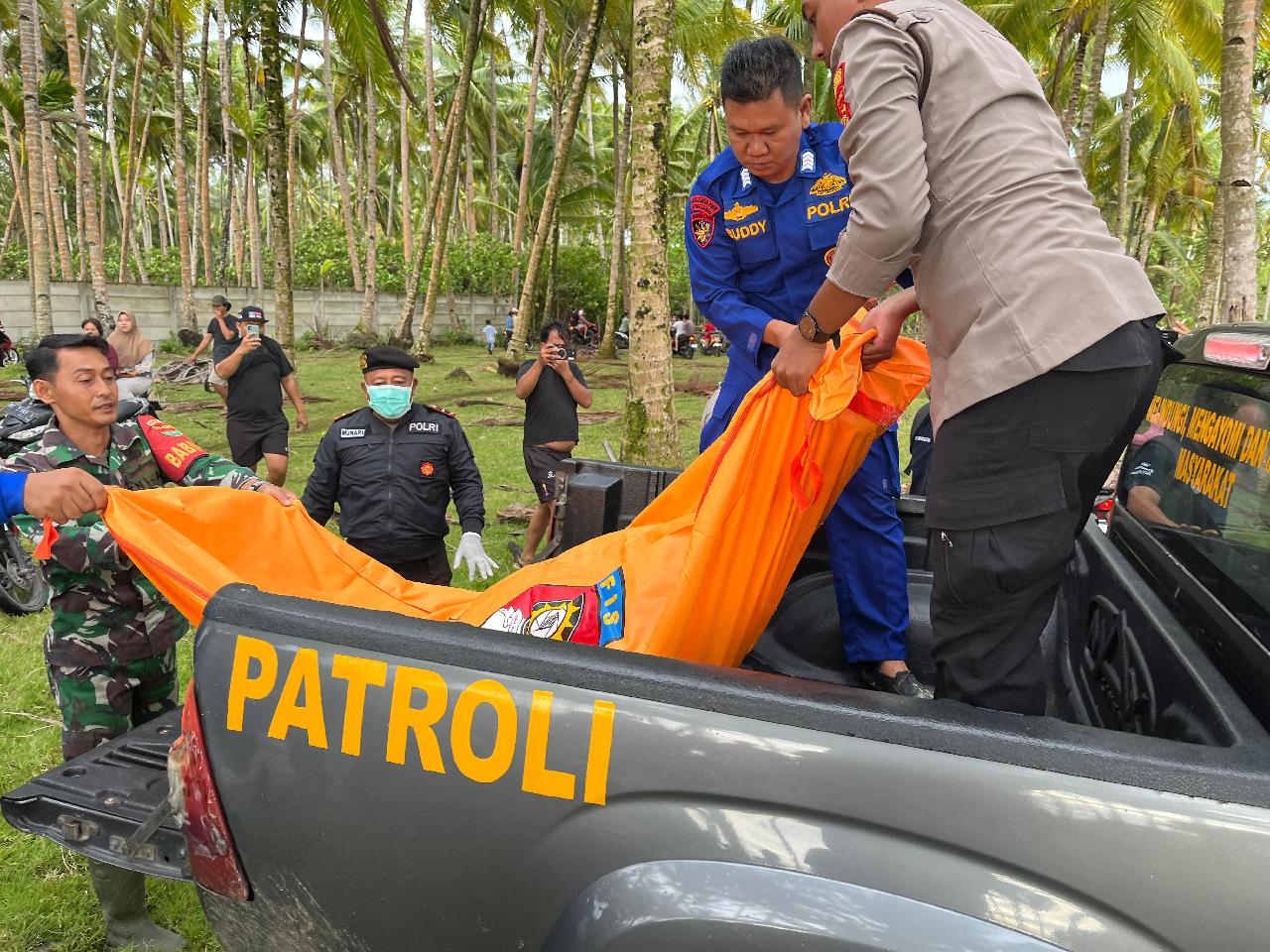 Satu Jenazah di Pantai Walur Teridentifikasi, Polres Pesbar Lanjut Autopsi
