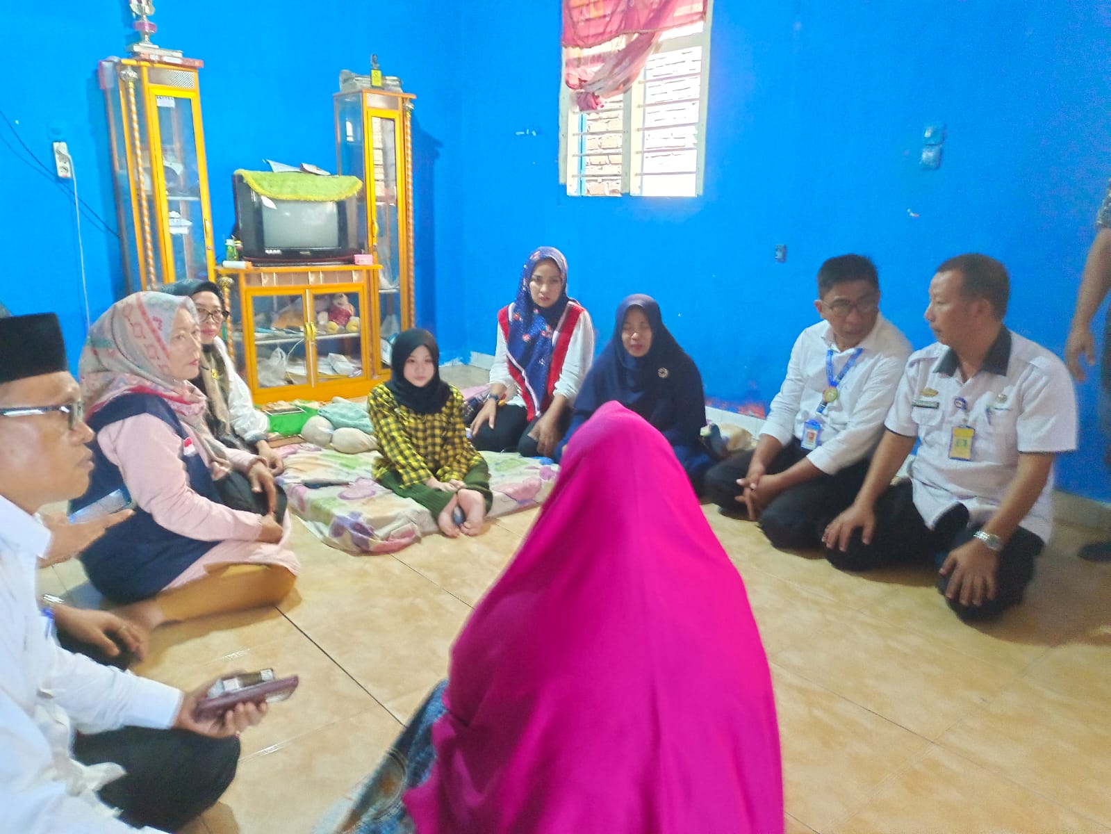 Dinsos dan Komunitas Mutiara Bantu Anak Kanker Tulang di Bukit Kemuning