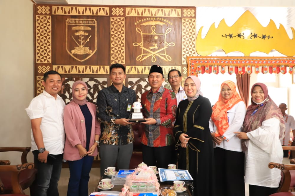PT Pertamina Regional Lampung Beberkan Pendaftaran Subsidi Tepat MyPertamina ke Bupati Lambar