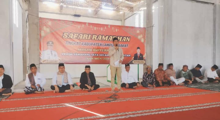 Tim ll Kabupaten Lambar Safari Ramadhan di Kecamatan Air Hitam
