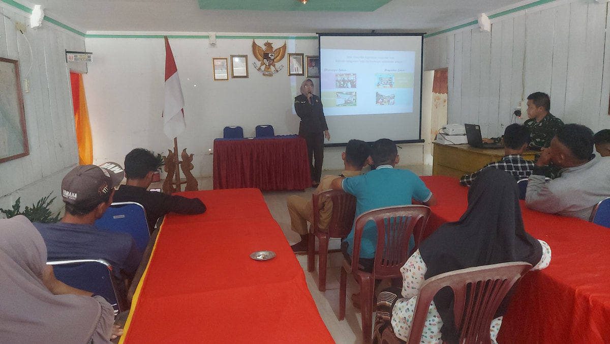 Kejari Lampung Barat Gelar Penyuluhan Radikalisme dan Terorisme pada TMMD Kodim 0422