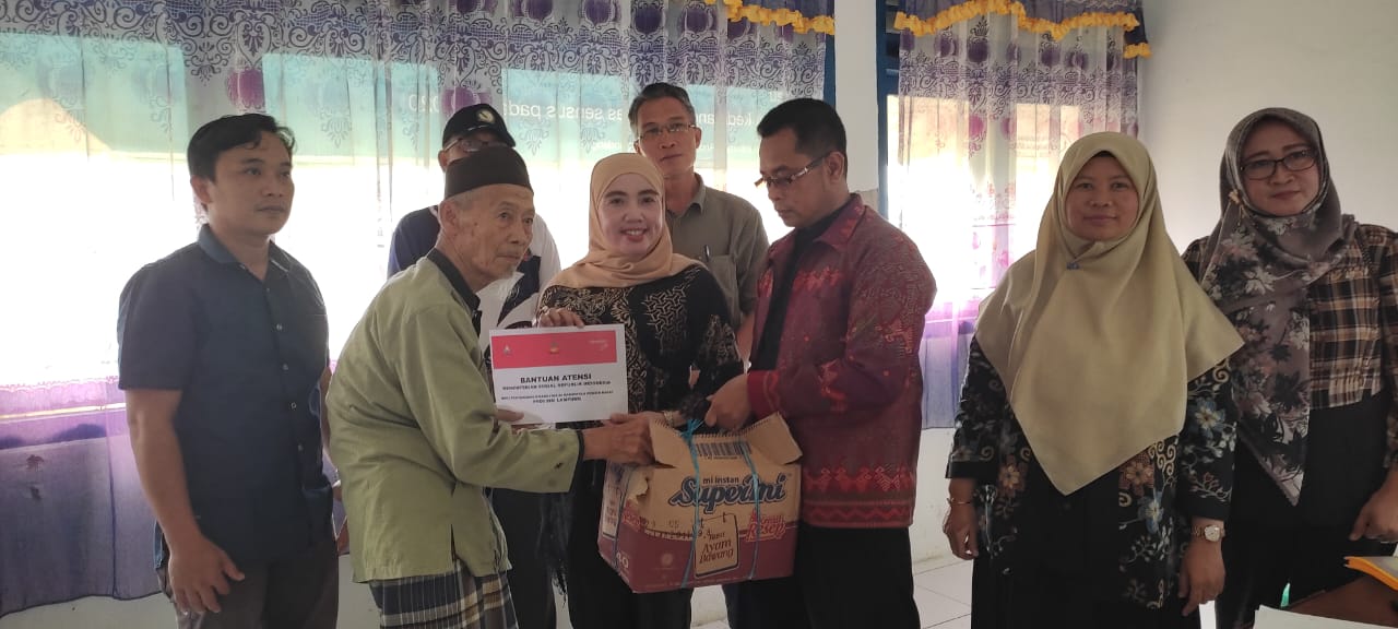 Kemensos Salurkan Bantuan Program Atensi