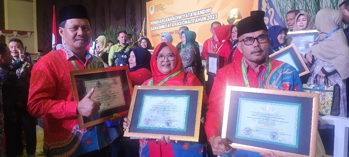 Mantap! 3 Sekolah di Lampung Barat Raih Penghargaan Sekolah Adiwiyata Tingkat Nasional