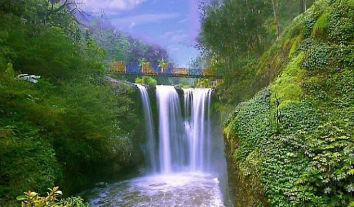Air Terjun Maribaya, Oase Sejuk di Lereng Lembang