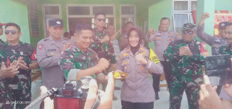 HUT TNI Ke -79 ,Polsek Jatiagung Gerebek Posramil Jatiagung 