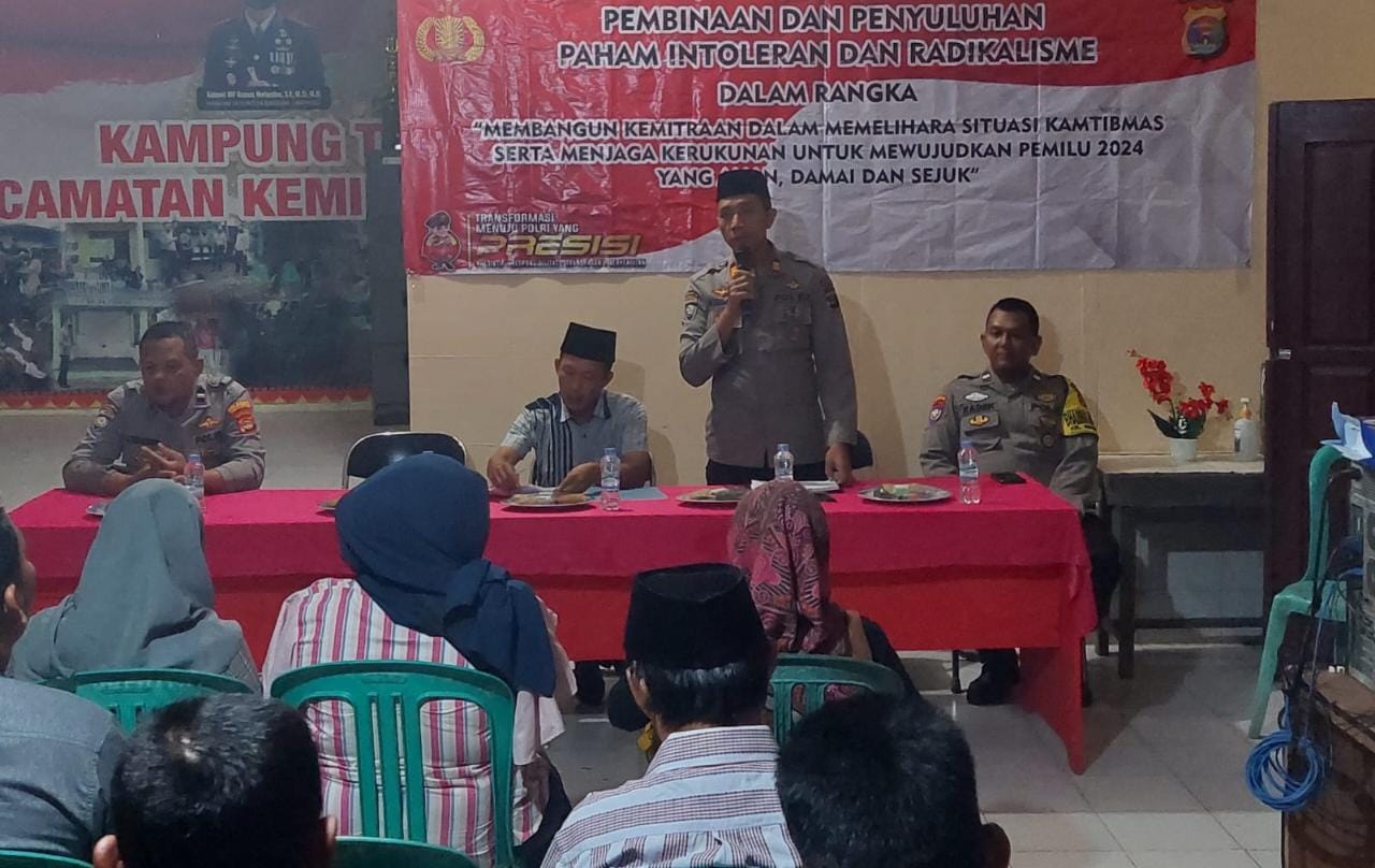 Sat Binmas Polresta Bandar Lampung Beri Penyuluhan Terkait Radikalisme dan Intoleransi ke Warga Kedaung