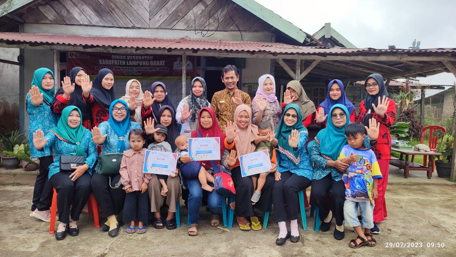 Ibu Minati Catatkan Prestasi, Wakili Lampung di Lomba Kader Posyandu Tingkat Nasional 