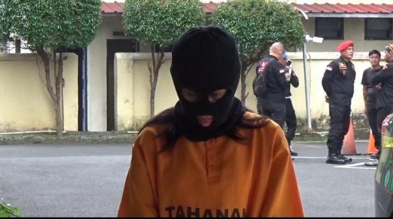 Kuras ATM Orang Tua Temannya hingga Rp 70 Juta, Wanita di Bandar Lampung Ditangkap Polisi