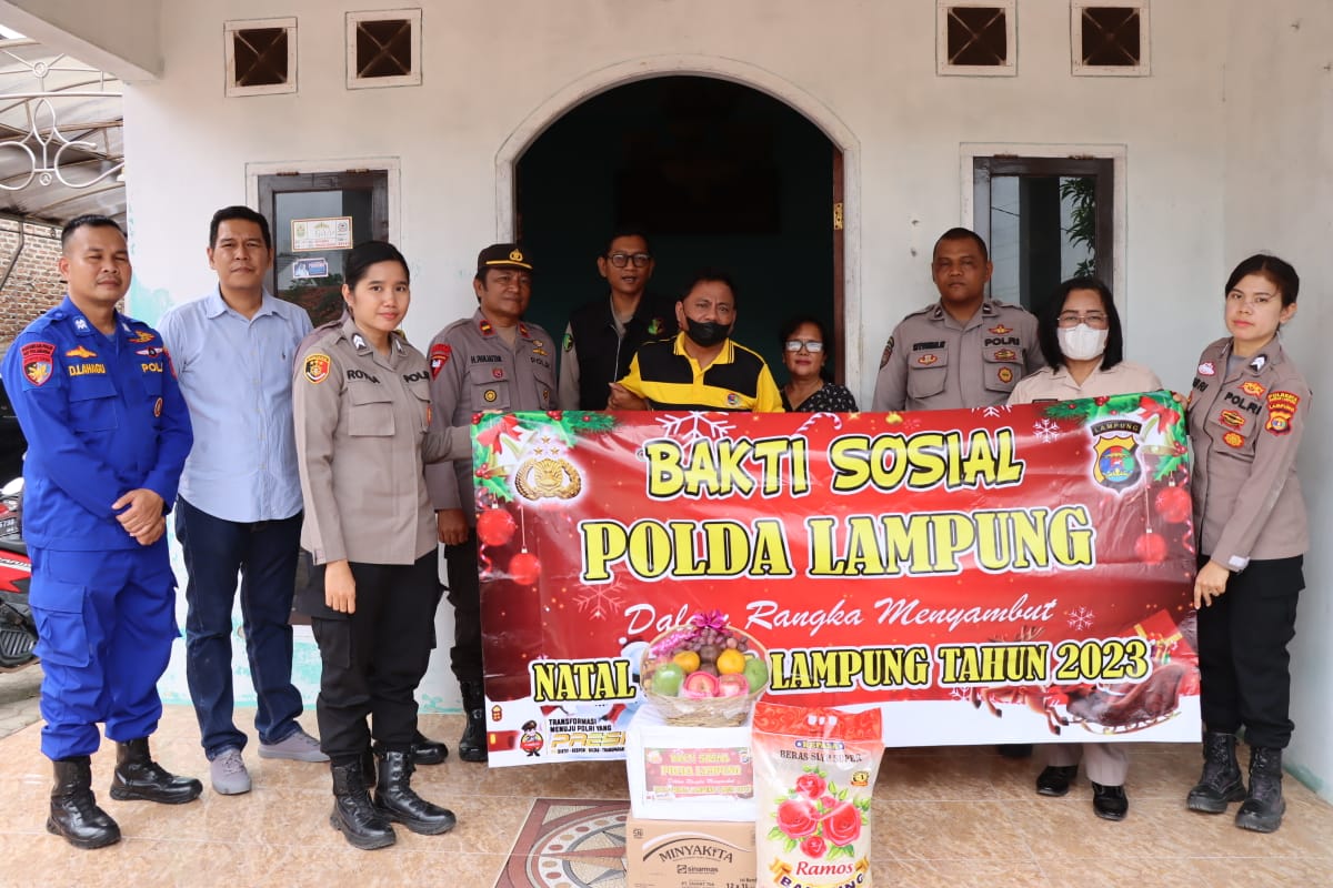 Menyambut Natal, Polresta Bandar Lampung Mengadakan Bakti Sosial