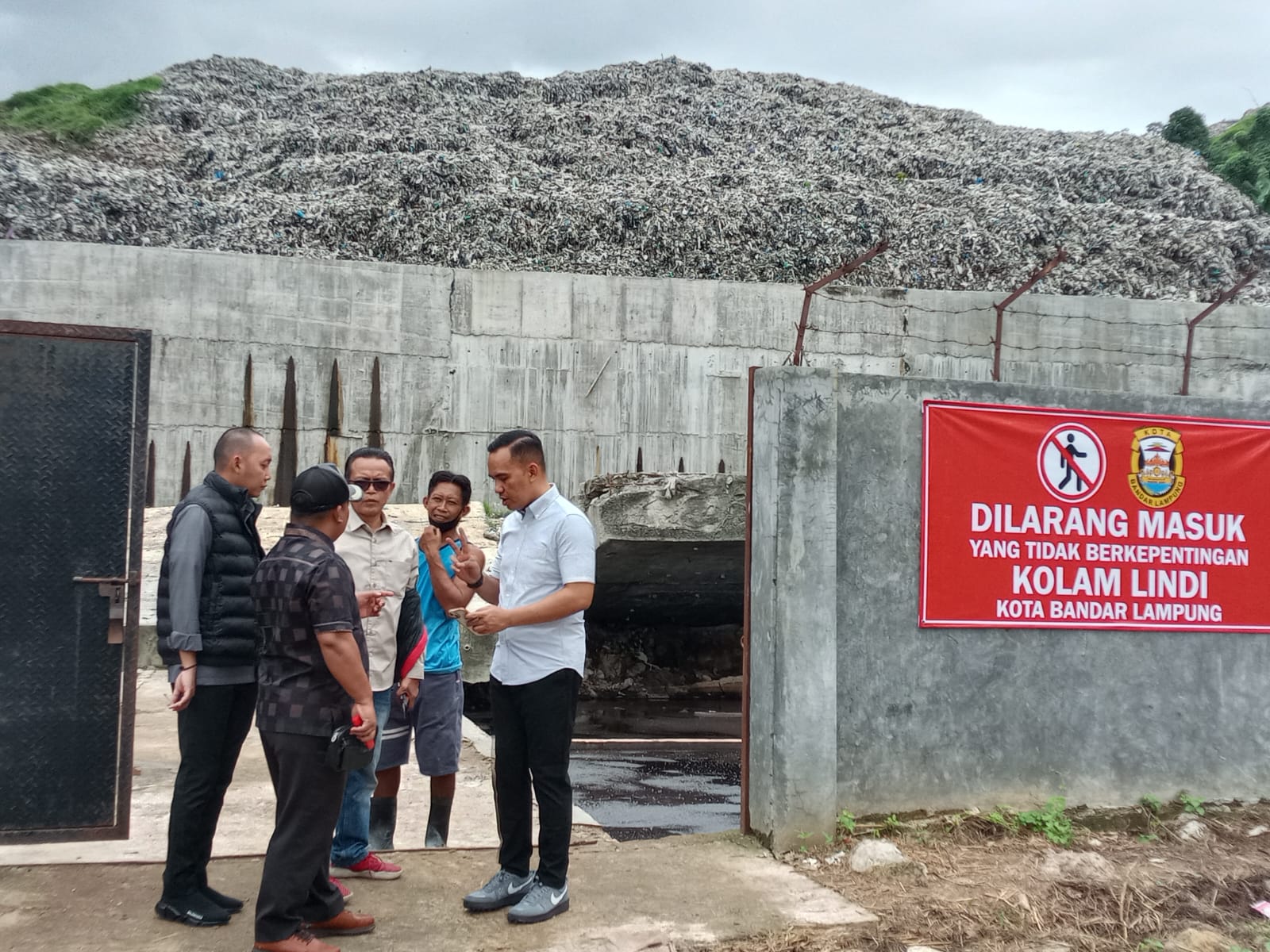 DPRD Minta DLH Tinggalkan Open Dumping di TPA Bakung Bandar Lampung