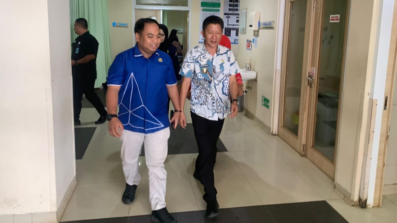 Anggota DPRD Lampung Utara Sambangi Balita Cacingan di Abung Selatan