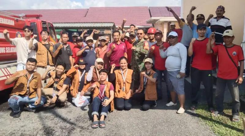 Desa Jatimulyo Gelar Jum'at Bersih di Sekitar Balai Desa 
