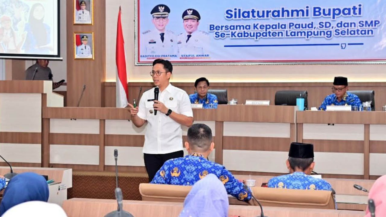 Bupati Lampung Selatan Tegas Berantas Pungli di Dunia Pendidikan