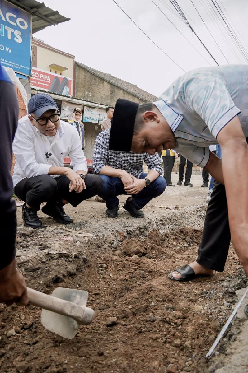 Gubernur Mirza Tinjau Jalan Pangeran Senopati, Perbaikan Drainase Jadi Prioritas