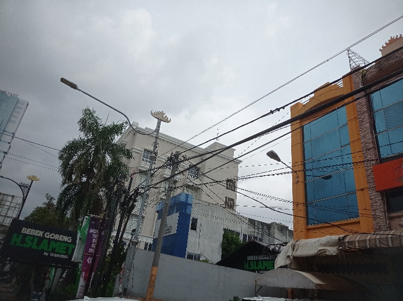 BMKG Prediksi Cuaca Berawan dan Hujan Meluas di Lampung, Warga Diminta Waspada