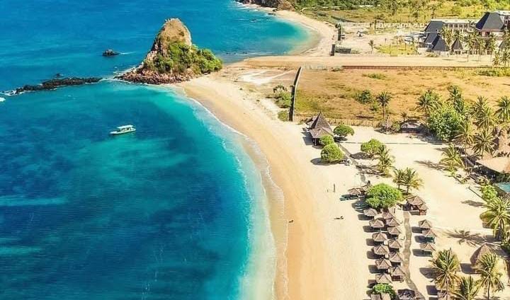 Mandalika, Surga Wisata Alam dan Budaya di Ujung Selatan Lombok