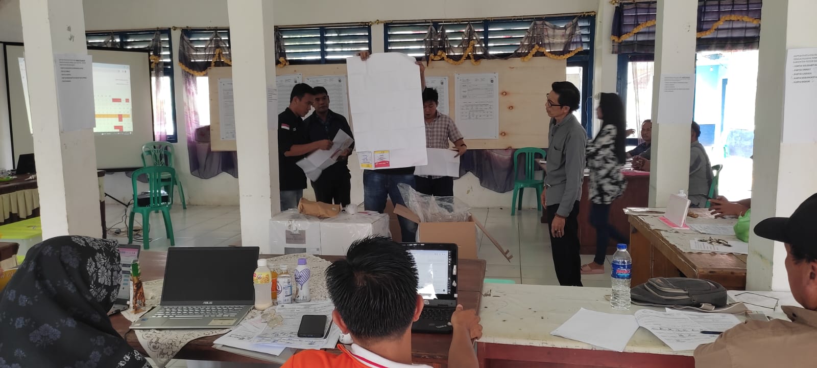 Hari Ketiga Pleno Kecamatan Karya Penggawa Berjalan Lancar