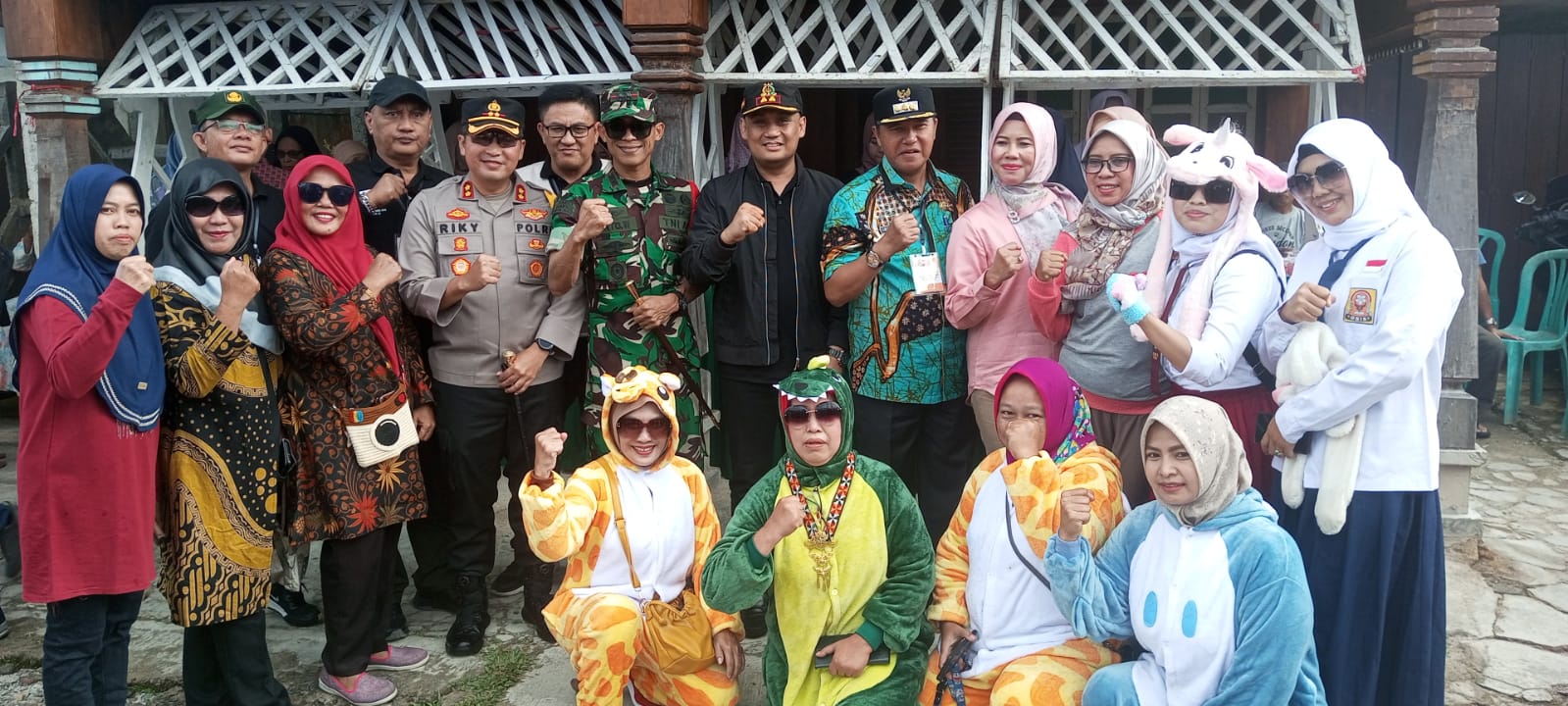 Apresiasi Inovasi TPS 14 Waymengaku, Nukman: Pemilu Berlangsung Riang Gembira