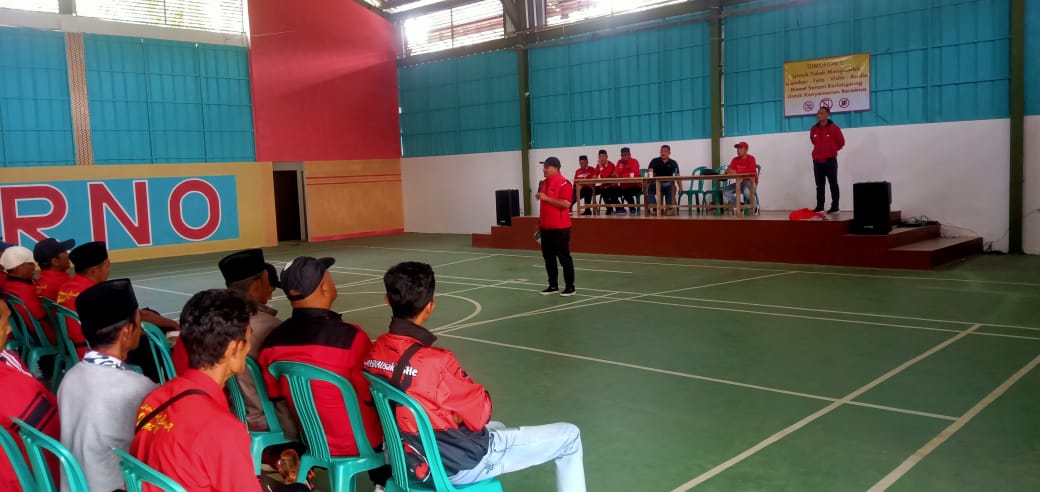 DPC PDIP Lampung Barat Berangkatkan 250 Kader ke GBK