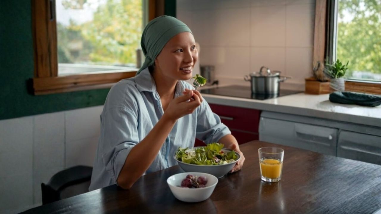 Pantangan Makanan Setelah Kemoterapi agar Tubuh Tetap Kuat Saat Pemulihan