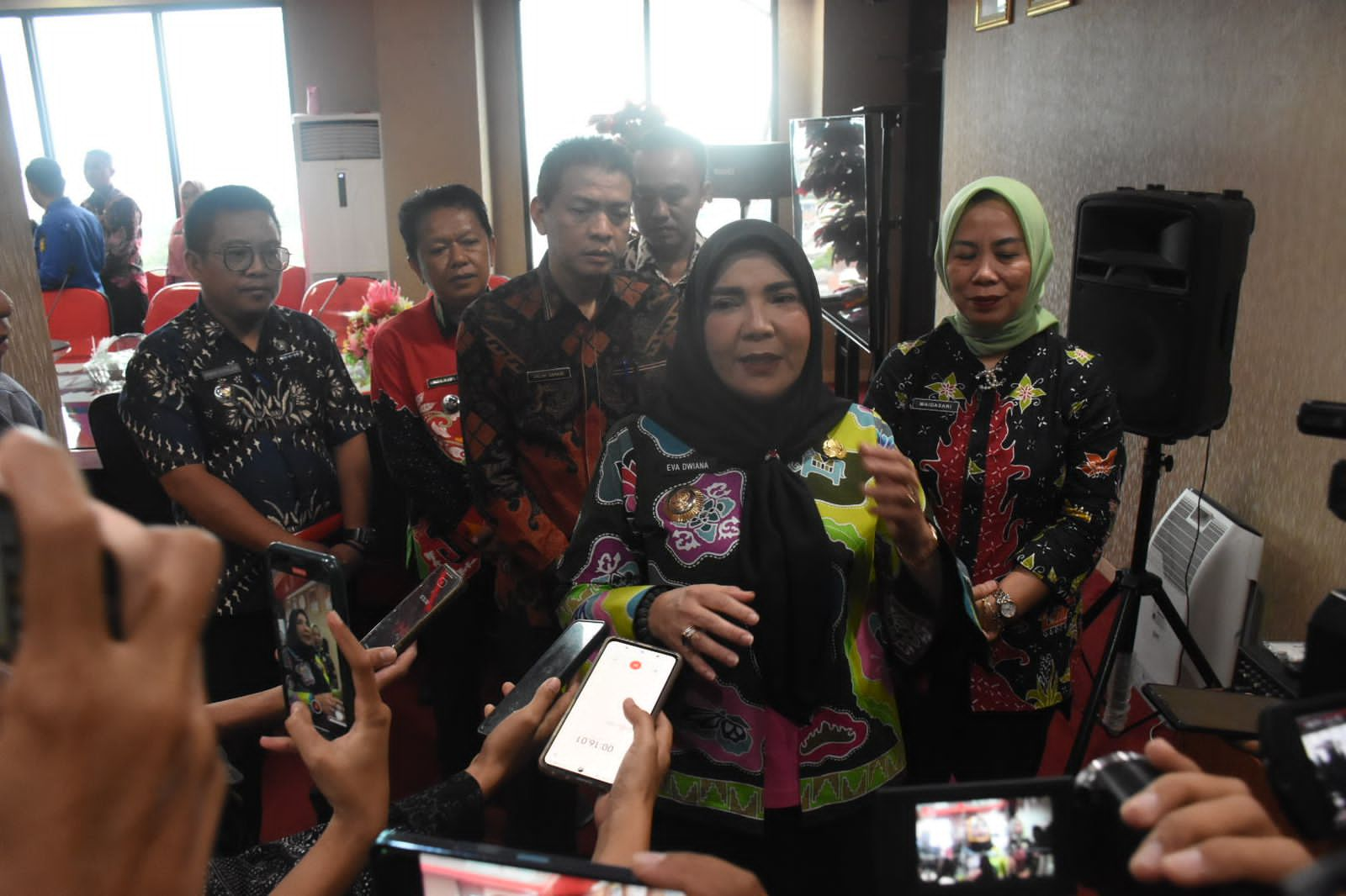 Wali Kota Bandar Lampung, Melaksanakan Sholat Idul Adha di Stadion Mini Way Dadi