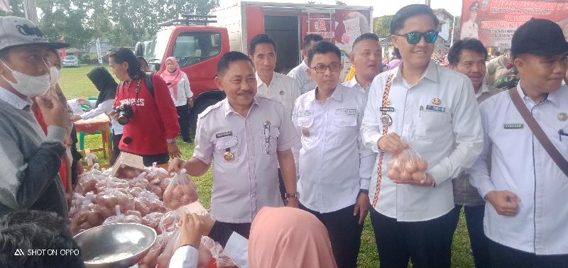 Sambut HUT RI Ke-79, Pemkab Lampung Selatan Gelar Pasar Murah di Jatiagung 