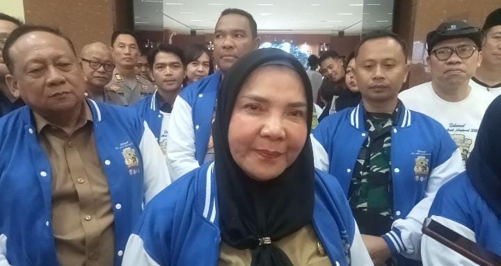 Wali Kota Eva Dwiana Imbau Warga Bandar Lampung Hanya Kibarkan Bendera Merah Putih