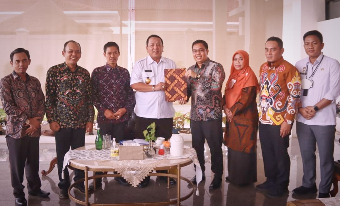 Audiensi Bersama Gubernur, Anggota KPU Lampung Sampaikan Tahapan Pemilu Serentak 2024