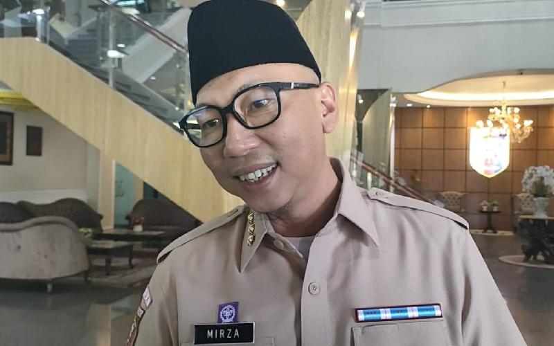 Gubernur Mirza Minta Aparat Telusuri Asal dan Jalur Distribusi Rokok Ilegal