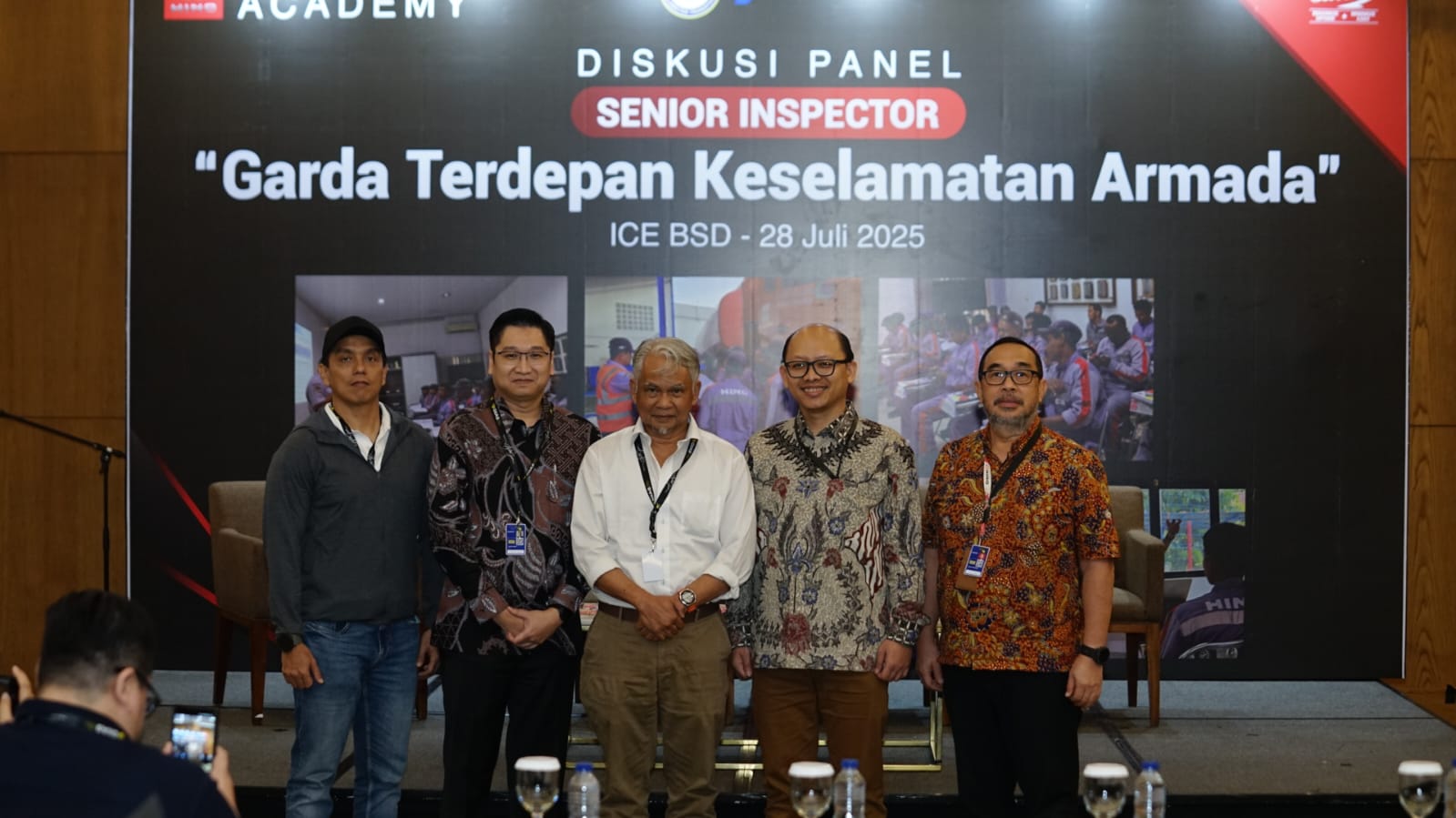 Hino Ubah Budaya Perawatan Armada Niaga Lewat Program Edukasi Mekanik