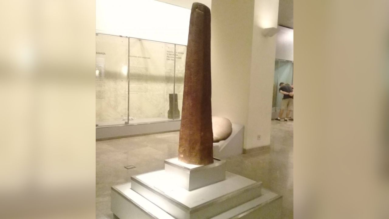 Prasasti Kota Kapur: Bukti Kokohnya Keberadaan Kerajaan Sriwijaya