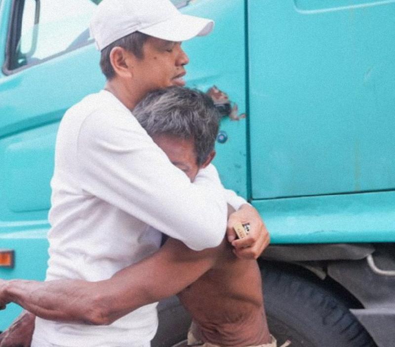 Demi Biaya Kuliah Anaknya, Pujiono Sopir Truk Asal Lampung 8 Hari Perjalanan dari Lahat ke Bandung