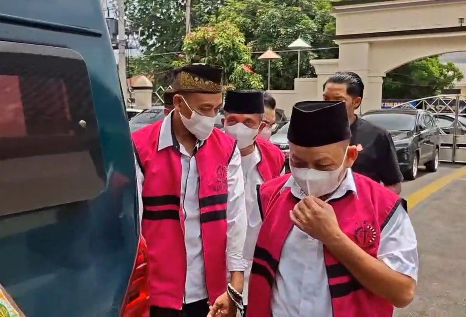 Dawam Rahardjo Jalani Sidang Perdana Dugaan Korupsi Rp6,8 Miliar