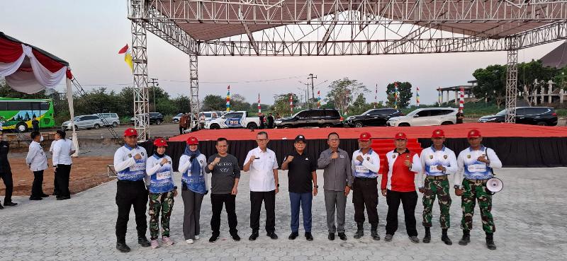 Ketua DPRD Lampung Mingrum Gumay dan Pj Gubernur Samsudin Tinjau Persiapan Upacara HUT RI di Kota Baru