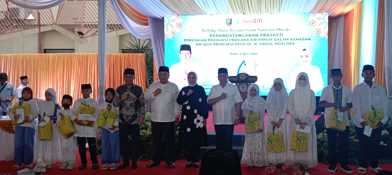 Gubernur Arinal Buka Puasa Bersama Yatim Piatu dan Dhu'afa di RSUD Dr. H. Abdul Moeloek