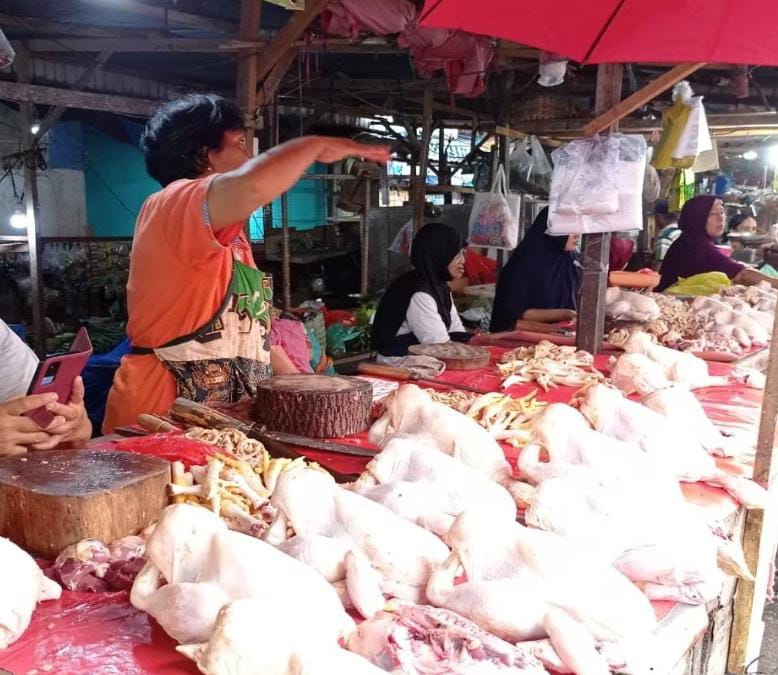 Disdag Bandar Lampung Pastikan Harga Bahan Pokok di Pasaran Kembali Normal Usai Idul Adha 