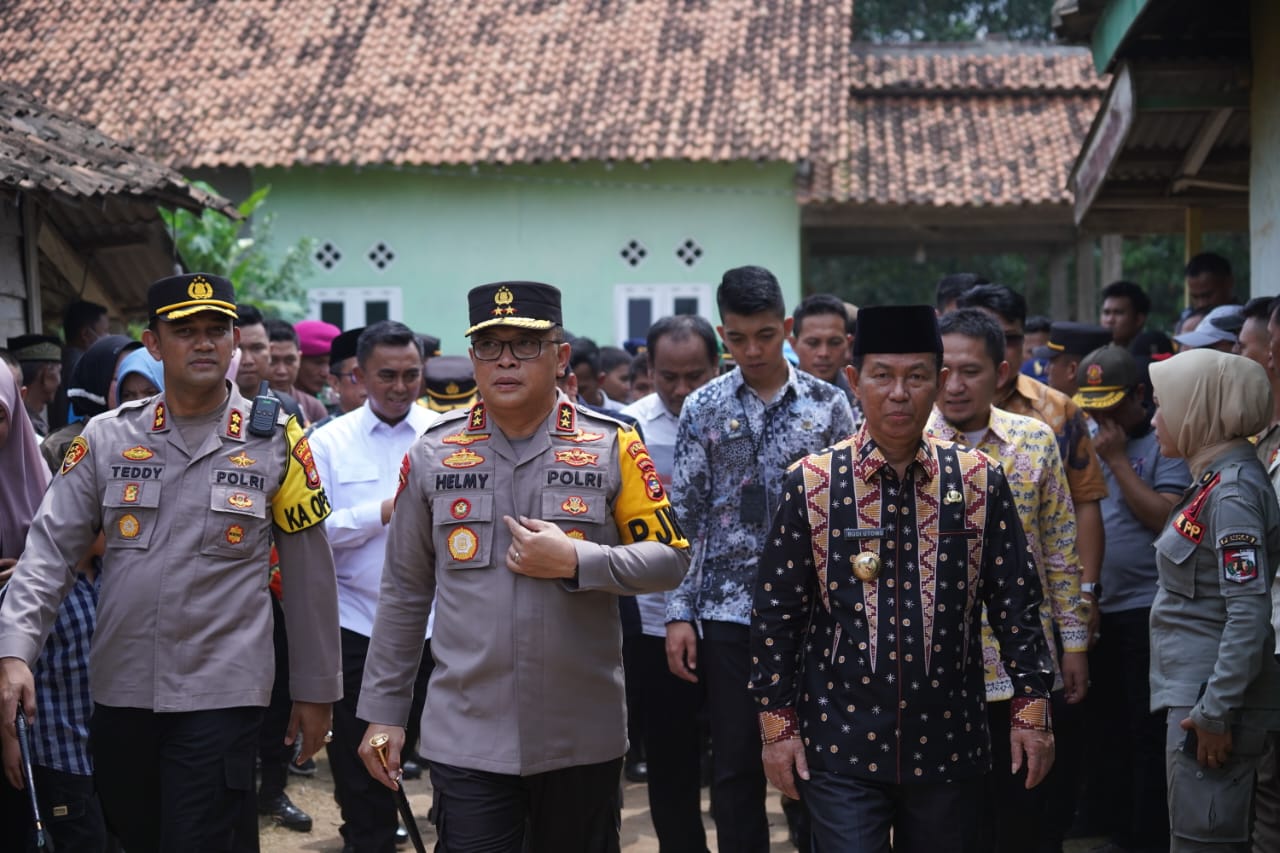 Kapolda Lampung Kunjungi Kampung Tangguh Bebas Narkoba di Lampung Utara 