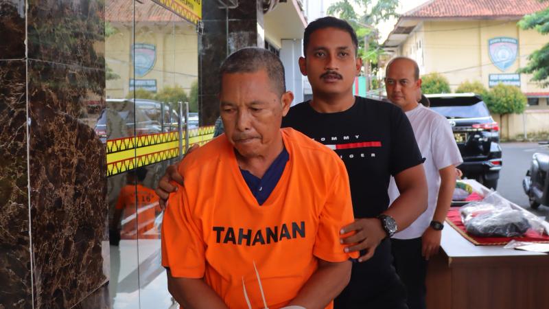 Kakek Penjual Mainan Anak di Bandar Lampung Ditangkap, Usai Cabuli 7 Anak SD