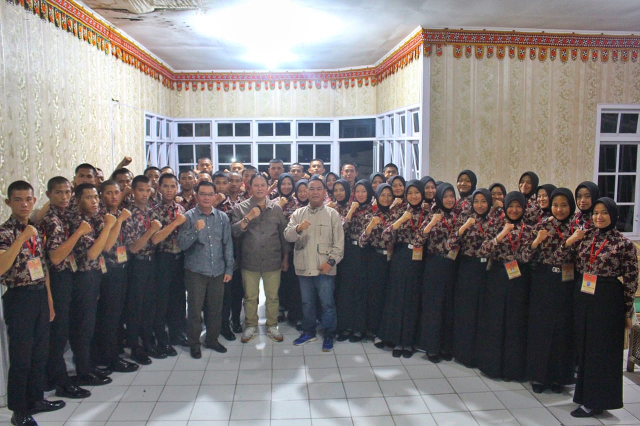 Kunjungi Calon Paskibraka, Pj Bupati Lampung Barat Berikan Motivasi