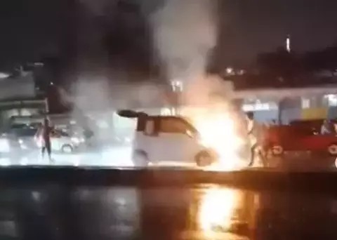 Wuling Air ev Terbakar di Bandung, Bukan Karena Baterai: Ini Penjelasan Resmi Pabrikan