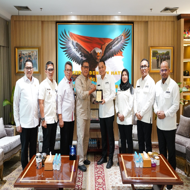 Wali Kota Bandar Lampung Eva Dwiana Hadiri Pertemuan Strategis di Kantor Staf Kepresidenan RI