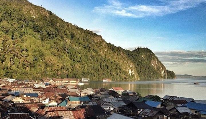 Sawai, Desa Tertua yang Penuh Kehangatan