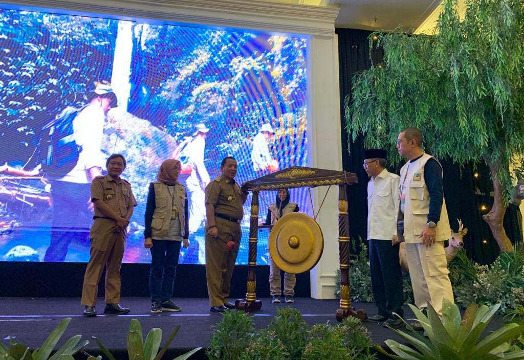 Gubernur Arinal Djunaidi Buka Festival Wisata Hutan Lampung