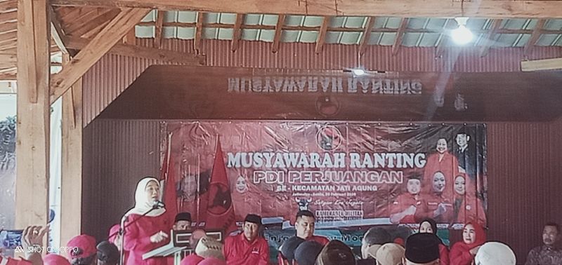 PDI-P Perkuat Struktur Hingga Akar Rumput, 21 Ketua Anak Ranting Jati Agung Dilantik