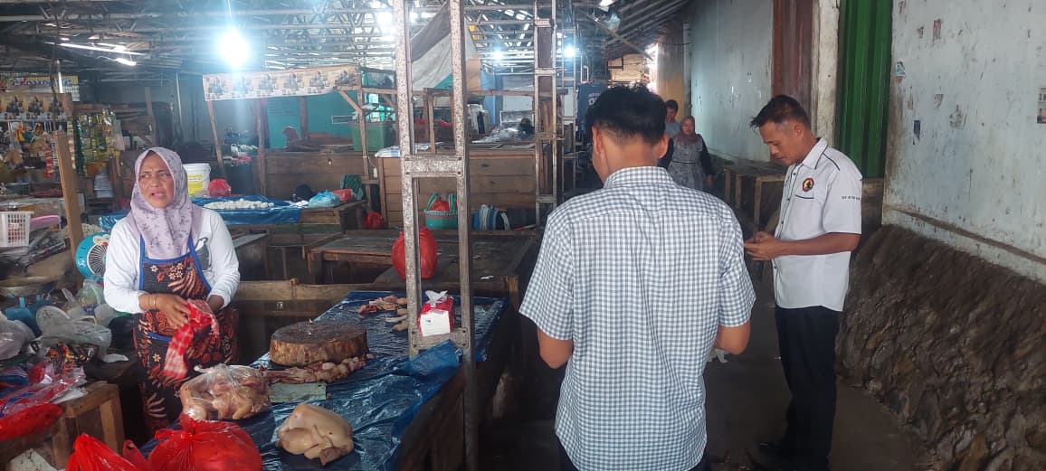 Jelang Idul Fitri, Polres Lampura Pantau Harga Sembako di Pasar