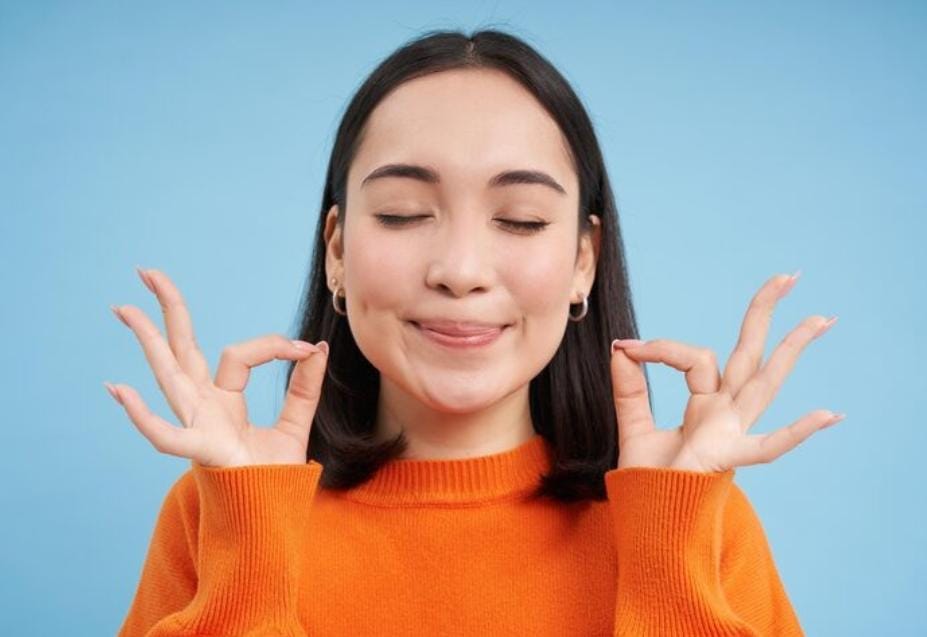 Tips Senam Wajah Efektif untuk Hasil Awet Muda Maksimal